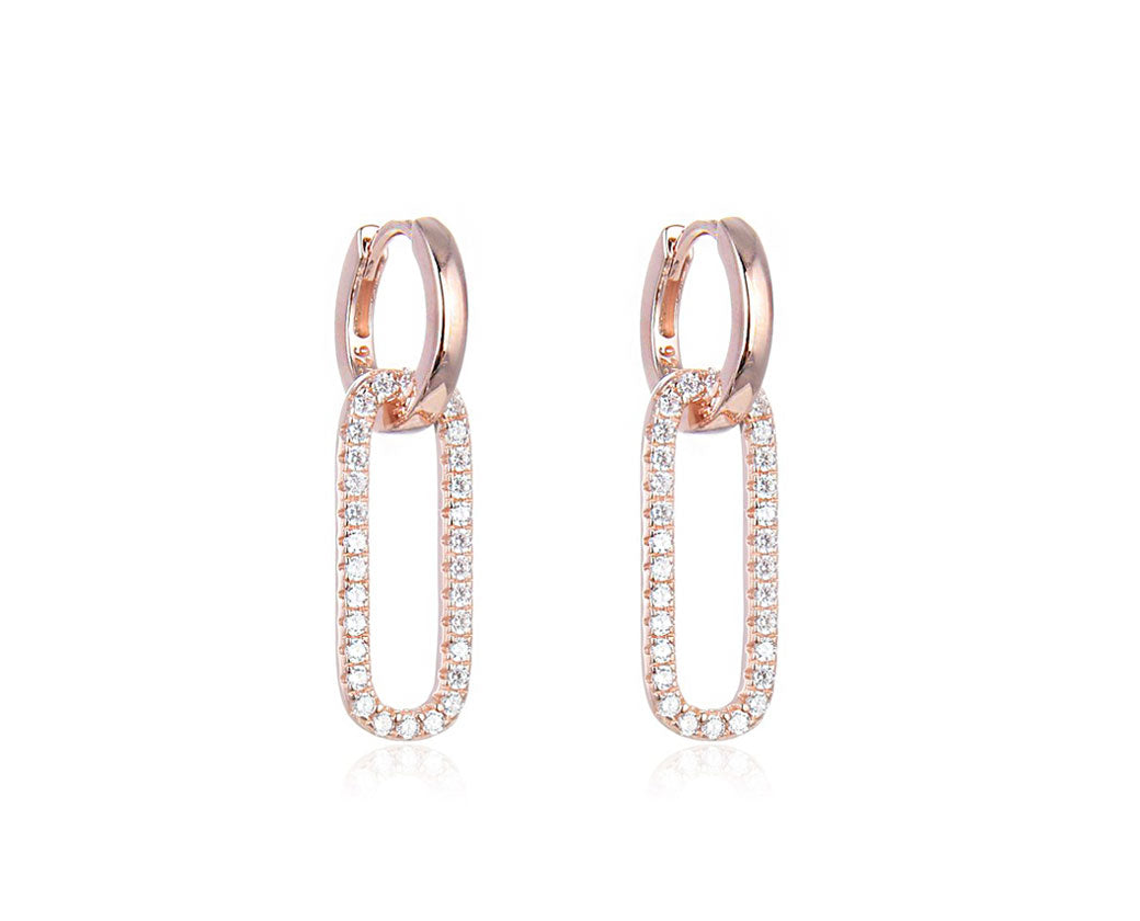 boucles-oreilles-creoles-maillons-rose-brillants-zirconium