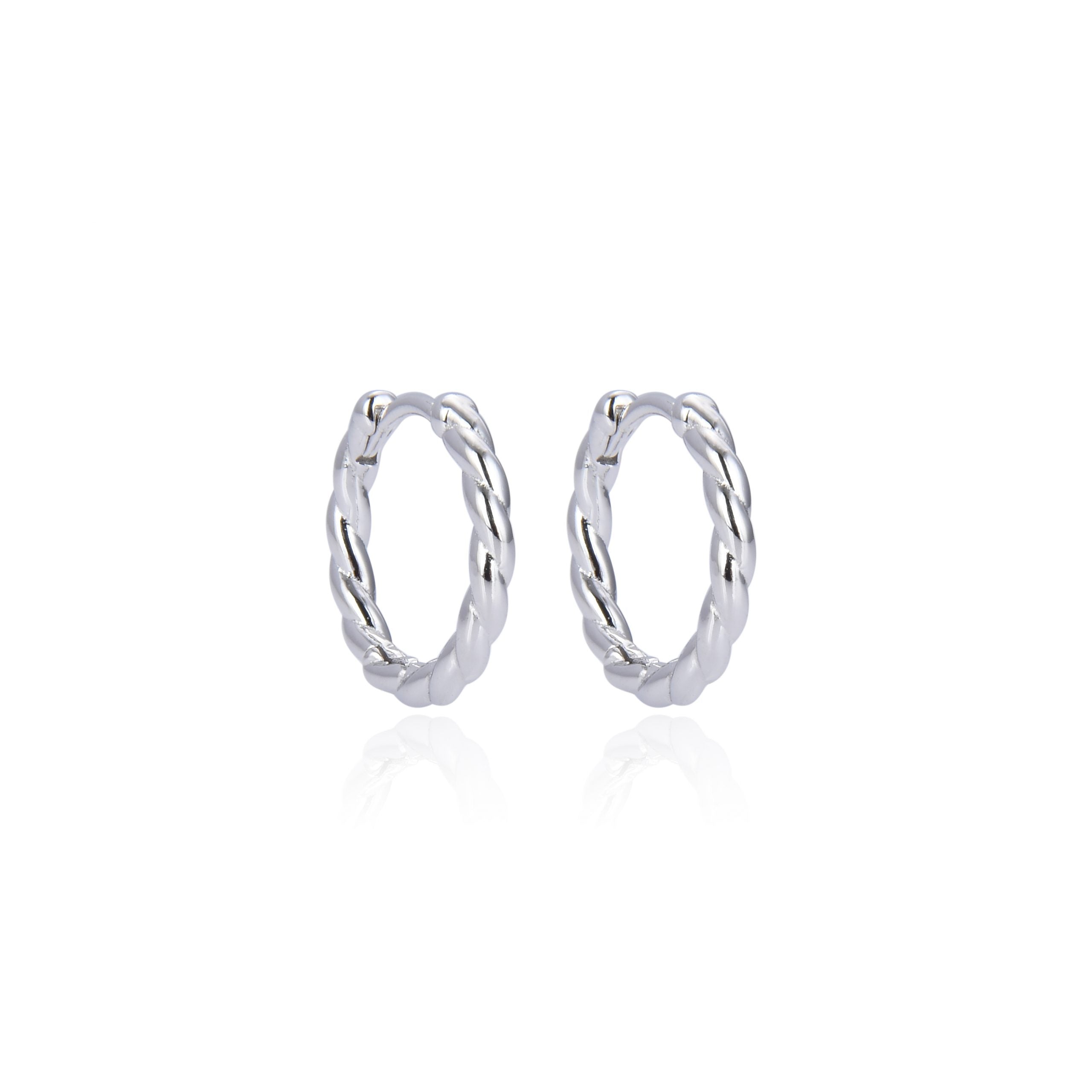 boucles-oreilles-mini-creoles-torsadees-argent