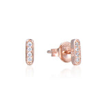 boucles-oreilles-mini-barres-brillantes-plaque-or-rose-zirconium